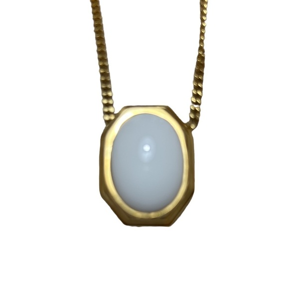 Crown Trifari gold tone necklace - Picture 4 of 5